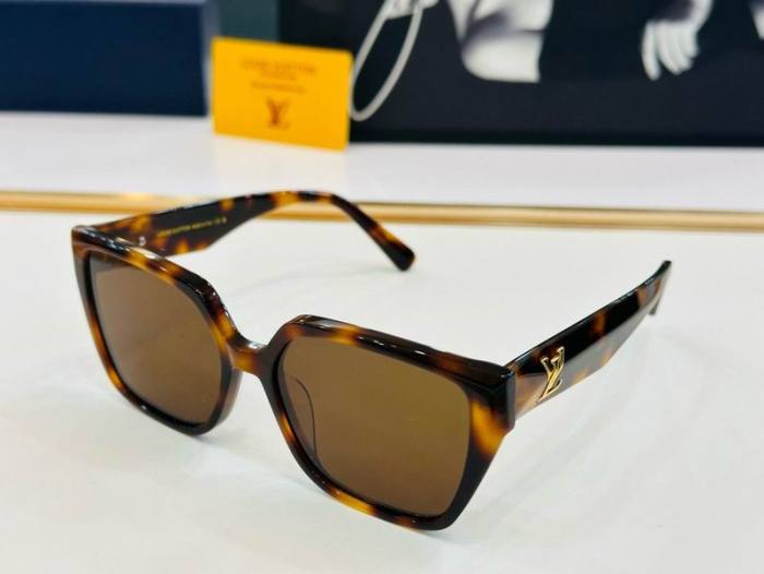 L Sunglasses AAA-269