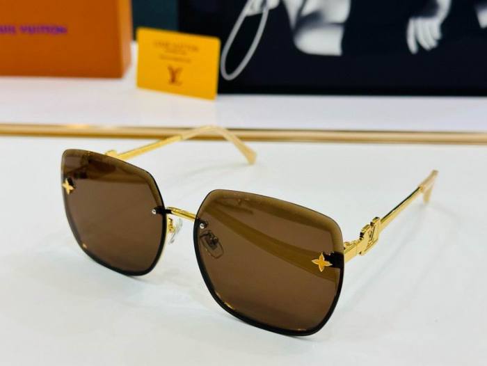 L Sunglasses AAA-276