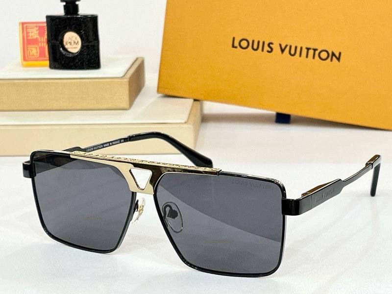 L Sunglasses AAA-262