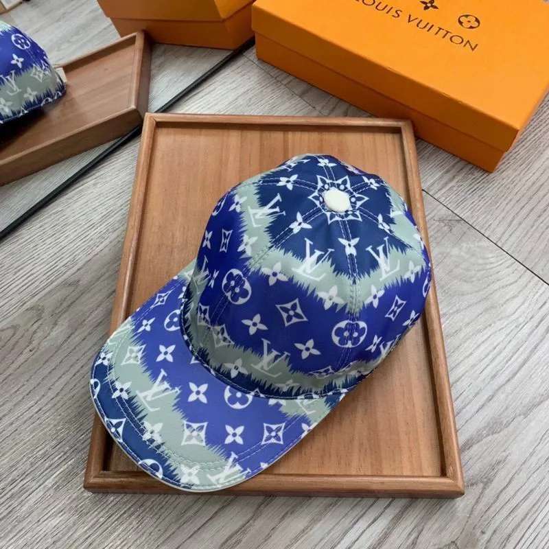 L hats-35