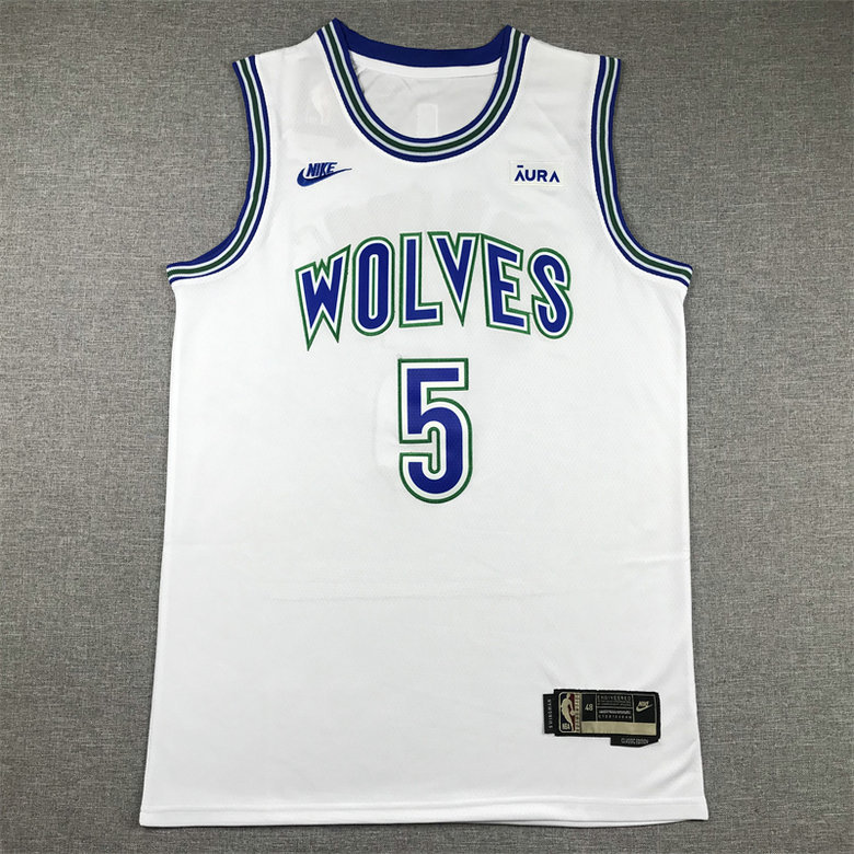 Wolf Embroidery Classic White