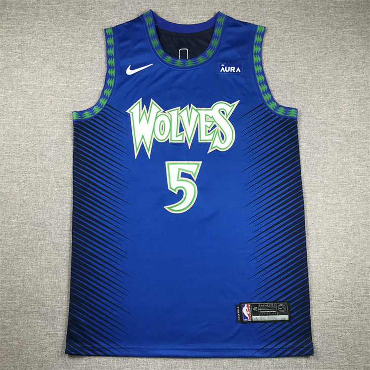 Wolf Embroidery City Black Blue
