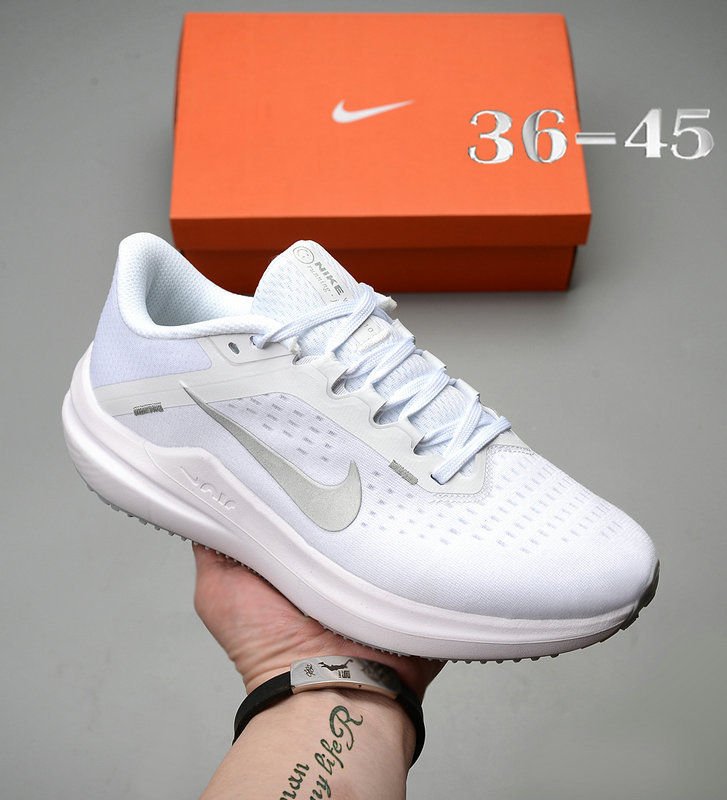 Zoom W10 Shoes-117