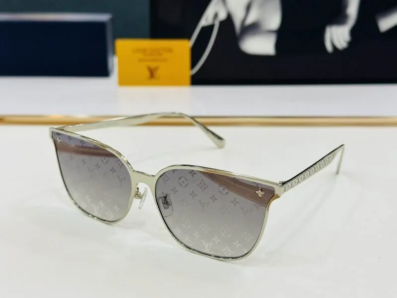 L Sunglasses AAA-389
