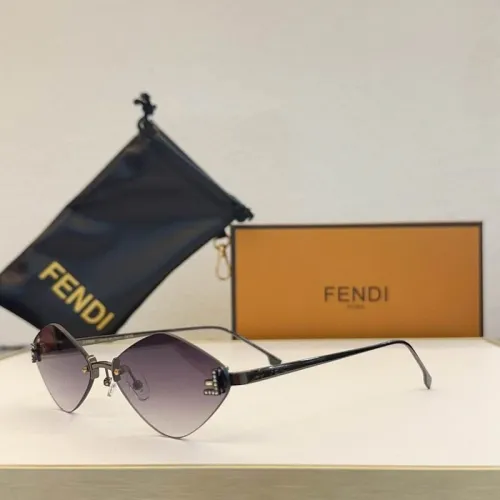 L Sunglasses AAA-469