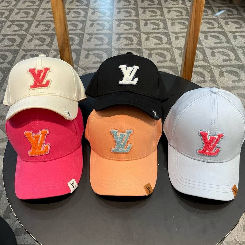 L hats-131