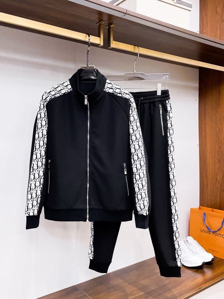 Dr Tracksuit-21
