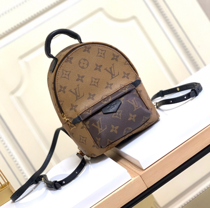 L Backpack AAAAA-24