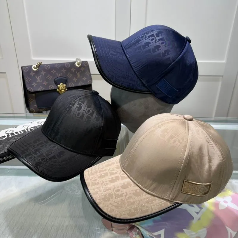 DR hats-27