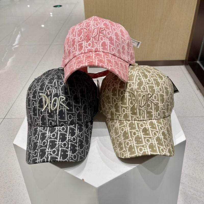 DR hats-66