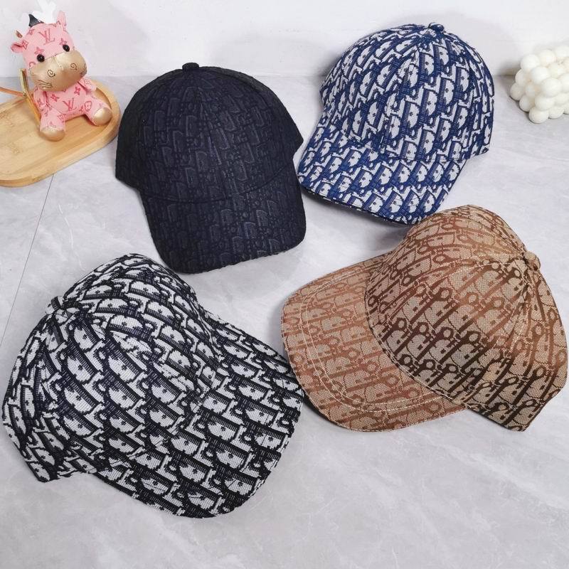 DR hats-94