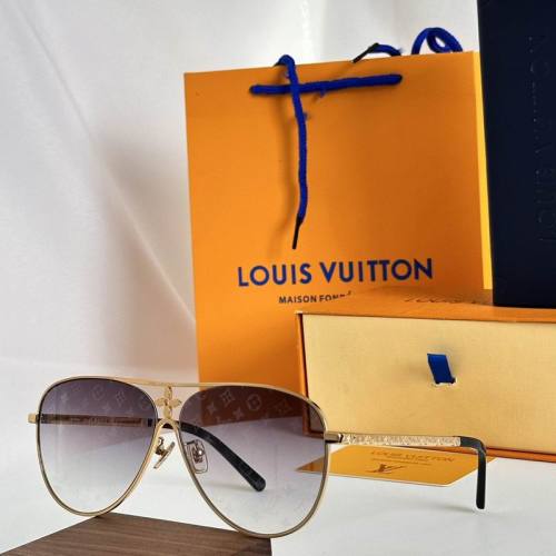L Sunglasses AAA-578
