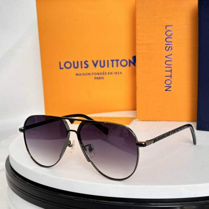 L Sunglasses AAA-576