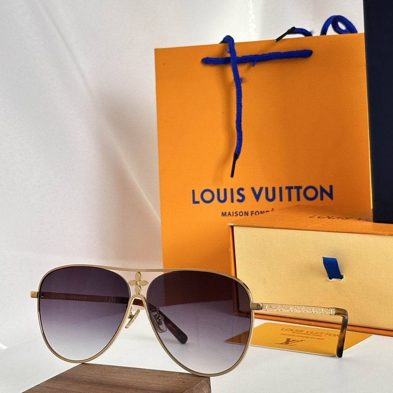 L Sunglasses AAA-578