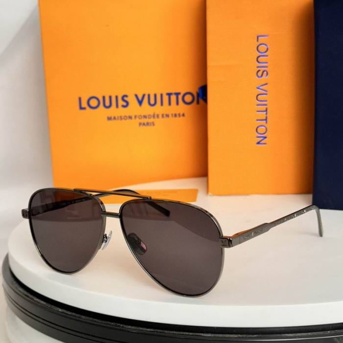 L Sunglasses AAA-586