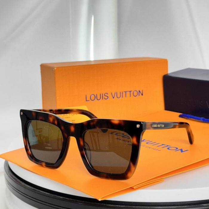 L Sunglasses AAA-583