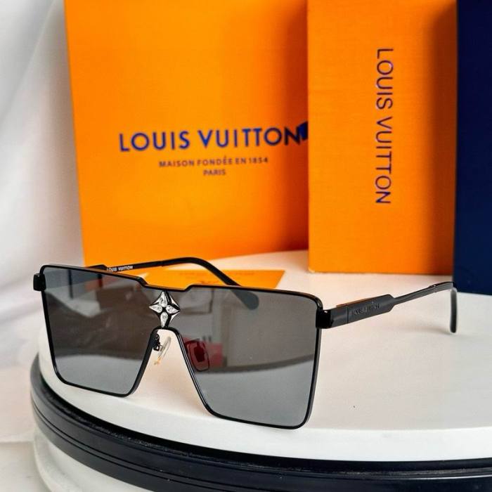 L Sunglasses AAA-572