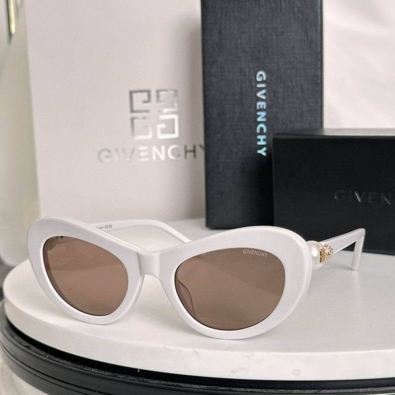 GVC Sunglasses AAA-32