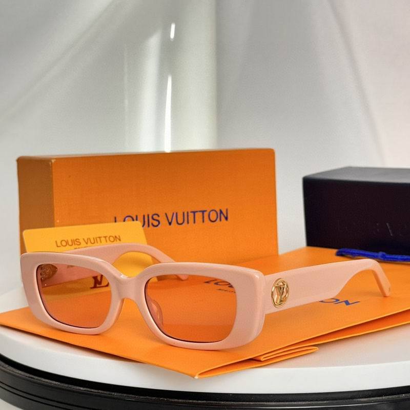 L Sunglasses AAA-582