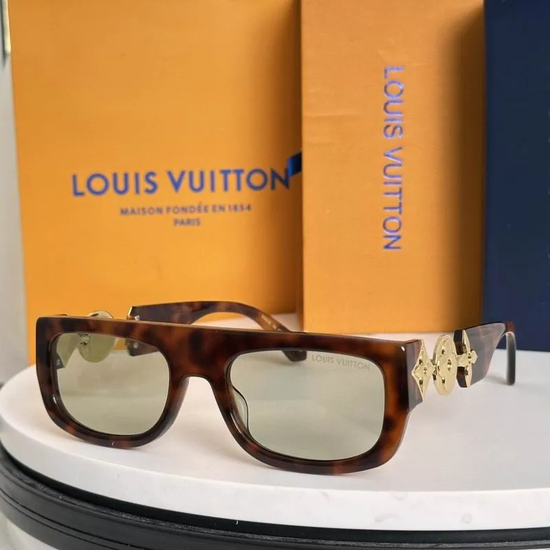 L Sunglasses AAA-640