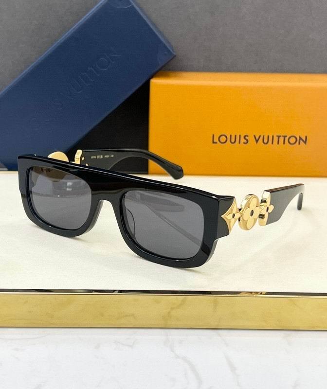 L Sunglasses AAA-658