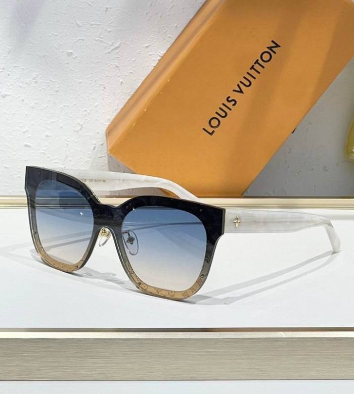 L Sunglasses AAA-661
