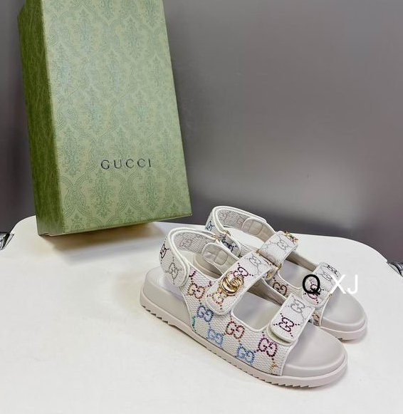 G Sandals -1