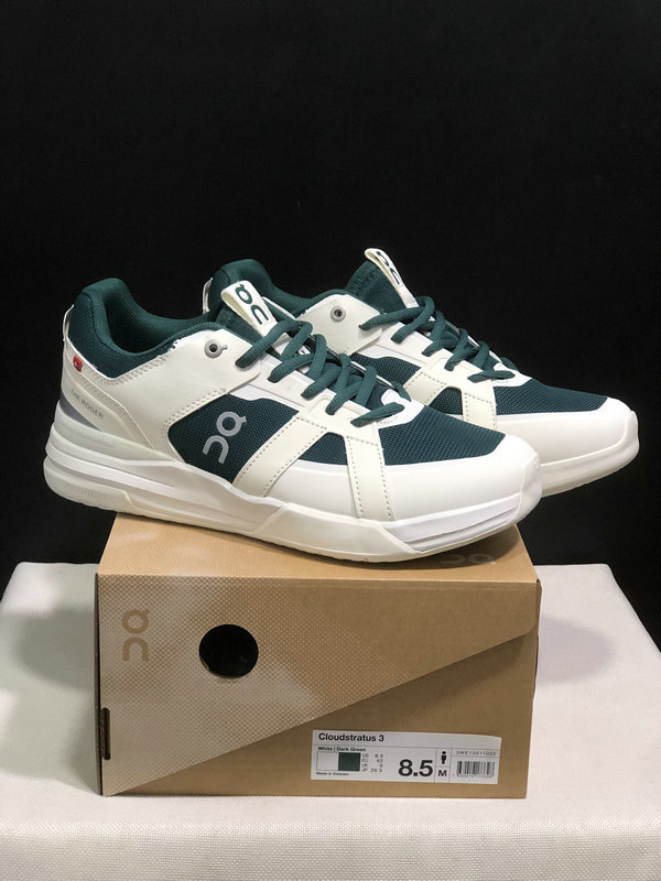On THE ROGER Clubhouse Shoes-7
