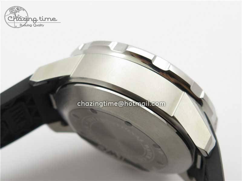 Aquatimer Chrono IW376702 SS BLS 1:1 Best Edition Black Dial on Black  Rubber Strap A7750