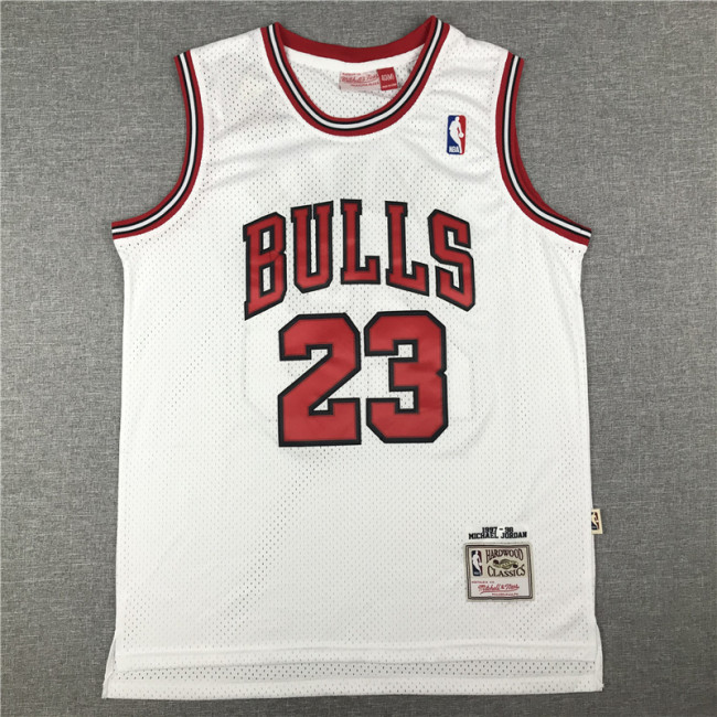 Vintage Jordan 1998 Classic White Michael Jordan #23 Chicago Bulls Basketball Jersey Sports Shirt Tops