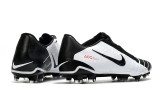 Nike Venom Knit Waterproof Surface FG Football Boots