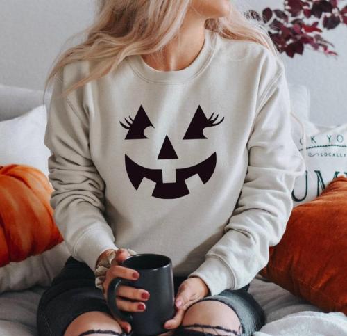 Halloween Pumpkin Face Shirt, Women's fall shirt, Trick or Treat Costume, cute Fall Halloween Sweatshirt, Fall Graphic Tee, Halloween Tee