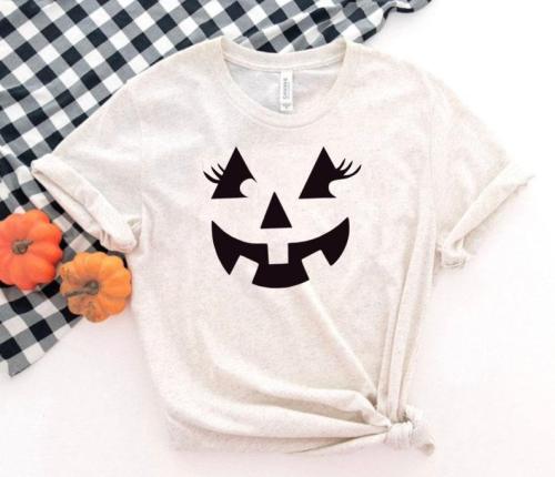 Halloween Pumpkin Shirt for Women, Jack-O-Lantern Shirt, Women's Halloween Shirt, Fall Pumpkin Halloween Party T-shirt, trendy Halloween tee