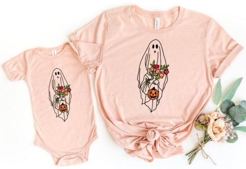 Cute Floral Ghosts Mommy and Me Halloween Shirts, Baby Halloween Costume, Toddler Kid Halloween Shirts, Mama Mini Halloween Matching outfits