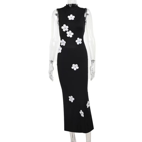 Black Elegant Flower Decorate Maxi Dress