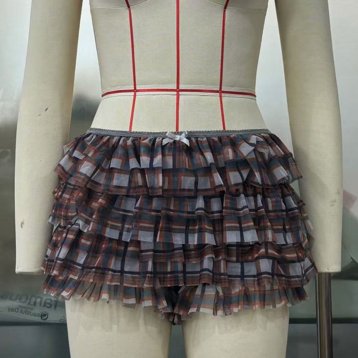 Cute Flouncing Lace Shorts