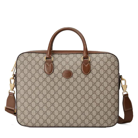 luxury brands GUCCI LOUIS VUITTON DIOR Prada Chanel Nike Adidas PRADA  VERSACE BURBERRY ALEXANDER MCQUEEN FENDI CHANEL BALENCIAGA MONCLER  CHRISTIAN LOUBOUTIN VALENTINO OFF WHITE shoes bag clothes