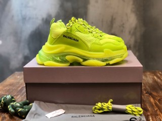 Balenciaga  Shoes Sneakers Luxury Brand  19SS TRIPLES   Sneaker with Original Box