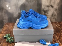 Balenciaga  Shoes Sneakers Luxury Brand   TRIPLE-S   Sneaker with Original Box