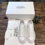 Alexander McQueen Mens Shoes Fashion Sneakers Unisex Design Luxury Brand Oversized Sneaker with Box