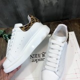 Alexander McQueen Mens Shoes Fashion Sneakers Unisex Design Luxury Brand Oversized Sneaker with Box