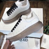 Alexander McQueen Mens Shoes Fashion Sneakers Unisex Design Luxury Brand Oversized Sneaker with Box