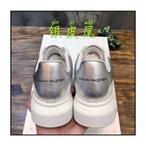 Alexander McQueen Mens Shoes Fashion Sneakers Unisex Design Luxury Brand Oversized Sneaker with Box