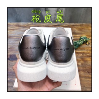 Alexander McQueen Mens Shoes Fashion Sneakers Unisex Design Luxury Brand Oversized Sneaker with Box