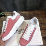 Alexander McQueen Mens Shoes Fashion Sneakers Unisex Design Luxury Brand Oversized Sneaker with Box