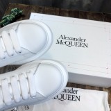 Alexander McQueen Mens Shoes Fashion Sneakers Unisex Design Luxury Brand Oversized Sneaker with Box