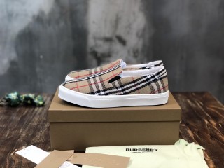 Burberry Men Shoes Fashion Sneakers