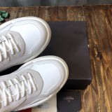 Valentino Men Shoes Fashion Design Luxury Brand GUMBOY CALFSKIN SNEAKER with Original Box