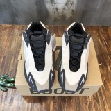 Yeezy Boost 700 OG Wave Runner Sneakers Men Womens Shoes