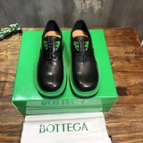 Bottega  Veneta Autumn and winter men's low round toe lace-up platform men's boots